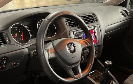 Volkswagen Jetta VI, 2015 год, 980 000 рублей, 11 фотография