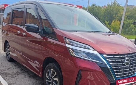 Nissan Serena IV, 2020 год, 2 400 000 рублей, 3 фотография