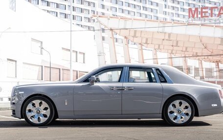 Rolls-Royce Phantom VIII, 2023 год, 69 990 000 рублей, 7 фотография