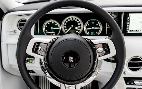 Rolls-Royce Phantom VIII, 2023 год, 69 990 000 рублей, 23 фотография
