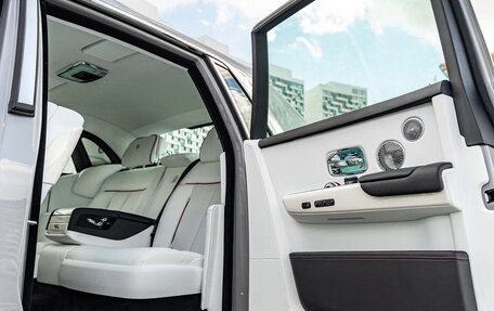 Rolls-Royce Phantom VIII, 2023 год, 69 990 000 рублей, 30 фотография