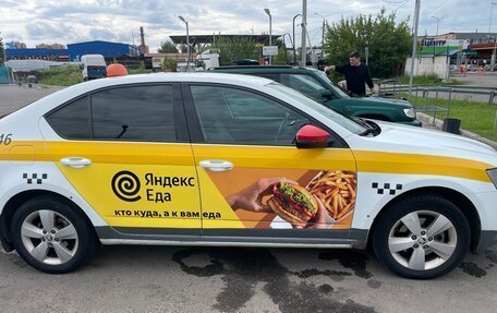 Skoda Octavia, 2019 год, 1 200 000 рублей, 4 фотография