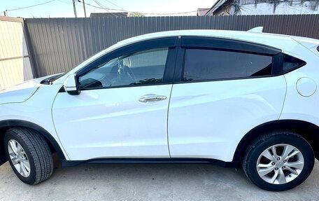 Honda Vezel, 2016 год, 1 700 000 рублей, 3 фотография