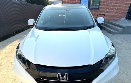 Honda Vezel, 2016 год, 1 700 000 рублей, 12 фотография