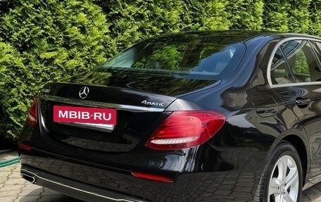 Mercedes-Benz E-Класс, 2016 год, 2 700 000 рублей, 5 фотография