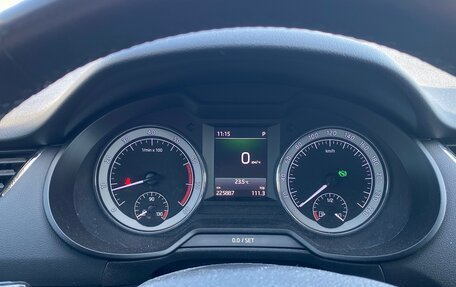 Skoda Octavia, 2017 год, 1 450 000 рублей, 6 фотография