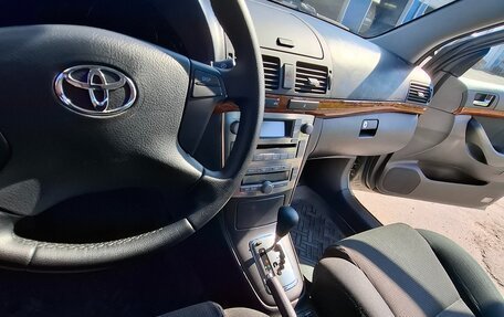 Toyota Avensis III рестайлинг, 2006 год, 650 000 рублей, 8 фотография