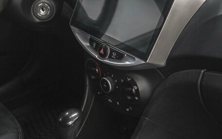 Hyundai Solaris II рестайлинг, 2013 год, 969 900 рублей, 11 фотография