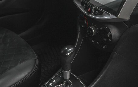 Hyundai Solaris II рестайлинг, 2013 год, 969 900 рублей, 10 фотография