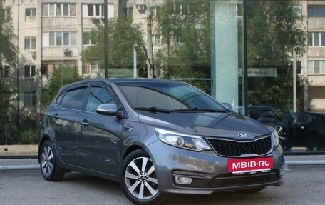 KIA Rio III рестайлинг, 2017 год, 1 374 000 рублей, 3 фотография
