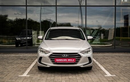 Hyundai Elantra VI рестайлинг, 2016 год, 1 350 000 рублей, 3 фотография