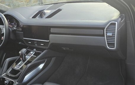 Porsche Cayenne III, 2022 год, 17 200 000 рублей, 10 фотография