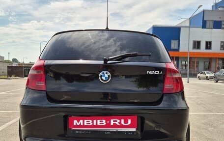 BMW 1 серия, 2011 год, 1 150 000 рублей, 8 фотография