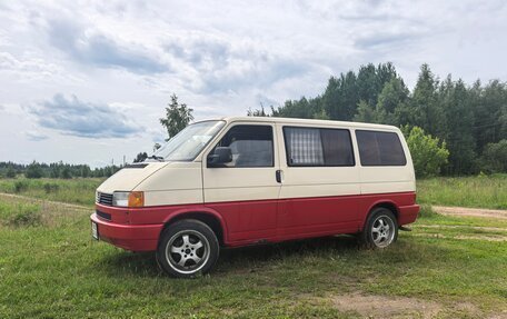 Volkswagen Transporter T4, 1993 год, 800 000 рублей, 2 фотография