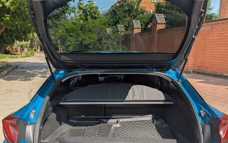 Toyota Prius IV XW50, 2018 год, 2 090 000 рублей, 8 фотография