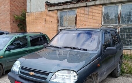 Chevrolet Niva I рестайлинг, 2008 год, 205 000 рублей, 2 фотография