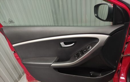 Hyundai i30 II рестайлинг, 2013 год, 980 000 рублей, 14 фотография