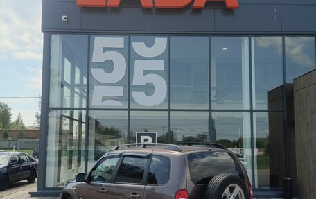 Chevrolet Niva I рестайлинг, 2017 год, 780 000 рублей, 7 фотография