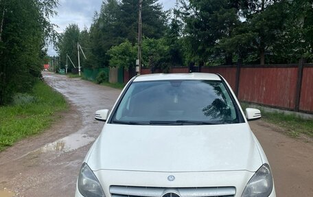 Mercedes-Benz B-Класс, 2012 год, 1 050 000 рублей, 3 фотография