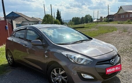 Hyundai i30 II рестайлинг, 2013 год, 1 100 000 рублей, 9 фотография