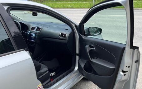 Volkswagen Polo VI (EU Market), 2018 год, 1 300 000 рублей, 4 фотография