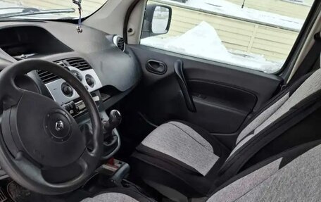 Renault Kangoo II рестайлинг, 2012 год, 560 000 рублей, 7 фотография