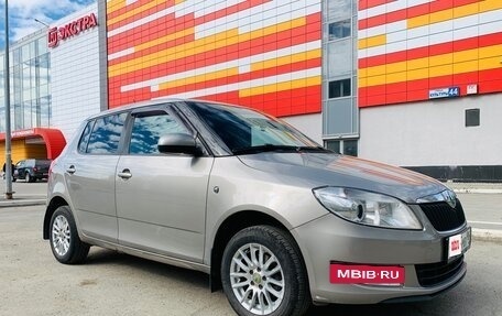 Skoda Fabia II, 2011 год, 650 000 рублей, 3 фотография