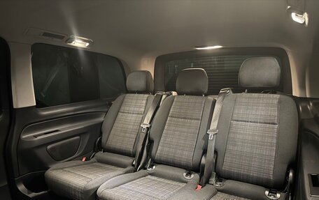 Mercedes-Benz Vito, 2019 год, 4 200 000 рублей, 5 фотография