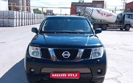 Nissan Pathfinder, 2005 год, 920 000 рублей, 2 фотография