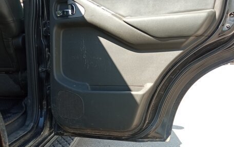 Nissan Pathfinder, 2005 год, 920 000 рублей, 22 фотография