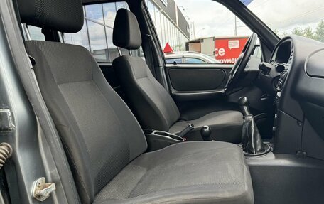 Chevrolet Niva I рестайлинг, 2012 год, 457 840 рублей, 15 фотография