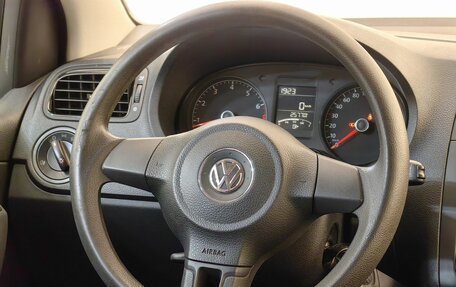 Volkswagen Polo VI (EU Market), 2015 год, 599 000 рублей, 12 фотография