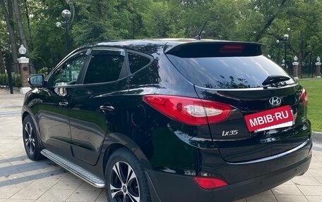 Hyundai ix35 I рестайлинг, 2015 год, 1 500 000 рублей, 2 фотография