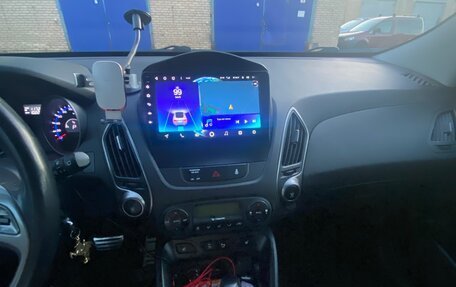 Hyundai ix35 I рестайлинг, 2015 год, 1 500 000 рублей, 5 фотография