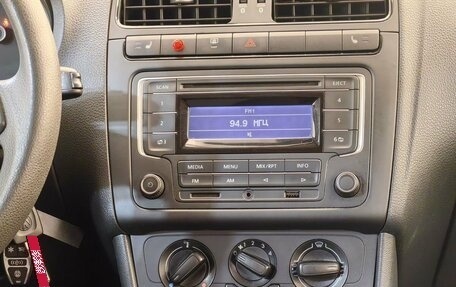 Volkswagen Polo VI (EU Market), 2015 год, 599 000 рублей, 13 фотография