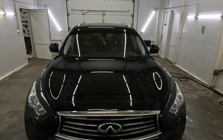 Infiniti FX II, 2011 год, 2 350 000 рублей, 2 фотография