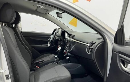 KIA Rio IV, 2021 год, 1 895 000 рублей, 29 фотография