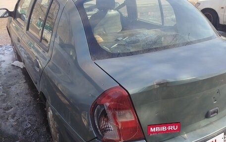 Renault Symbol I, 2004 год, 120 000 рублей, 4 фотография