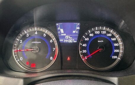 Hyundai Solaris II рестайлинг, 2012 год, 699 000 рублей, 15 фотография