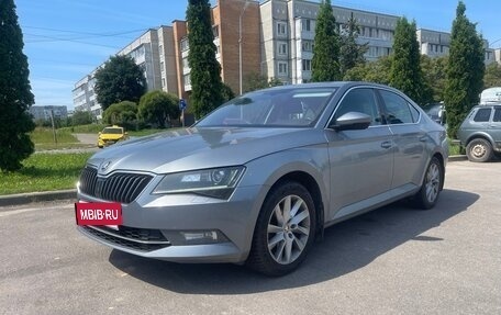 Skoda Superb III рестайлинг, 2016 год, 1 630 000 рублей, 1 фотография