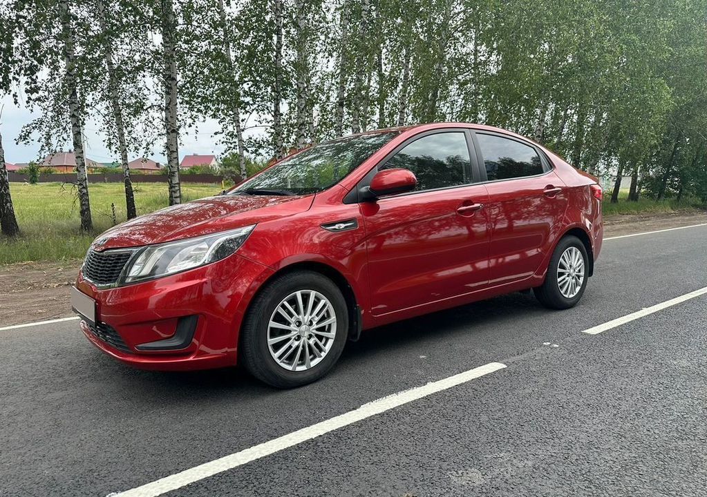 KIA Rio III, 2013 год, 865 000 рублей, 1 фотография