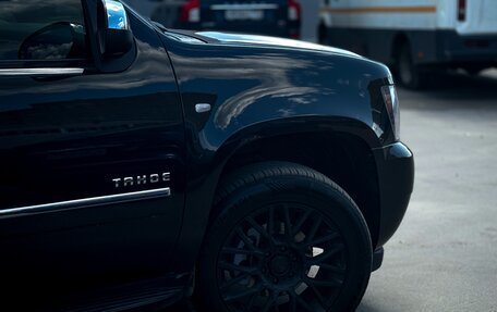 Chevrolet Tahoe III, 2013 год, 1 999 999 рублей, 3 фотография