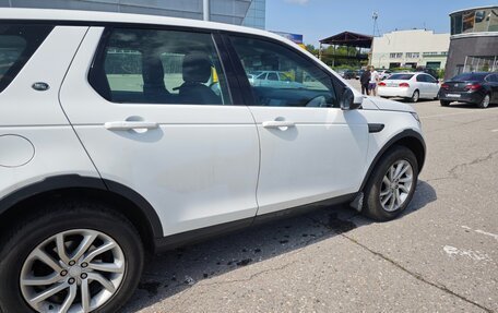 Land Rover Discovery Sport I рестайлинг, 2018 год, 2 200 000 рублей, 5 фотография