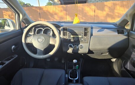 Nissan Tiida, 2007 год, 600 000 рублей, 10 фотография