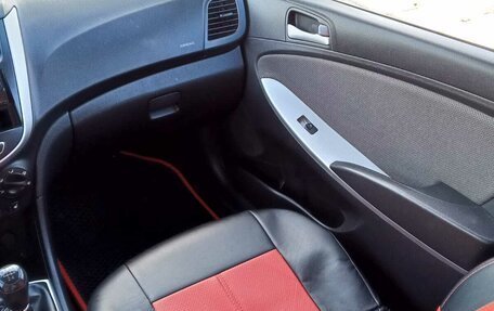 Hyundai Solaris II рестайлинг, 2012 год, 620 000 рублей, 13 фотография