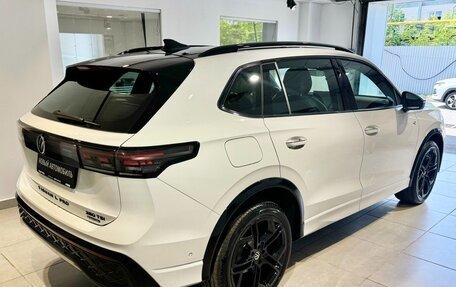 Volkswagen Tiguan, 2024 год, 5 050 000 рублей, 7 фотография