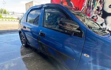 Renault Logan I, 2005 год, 200 000 рублей, 3 фотография