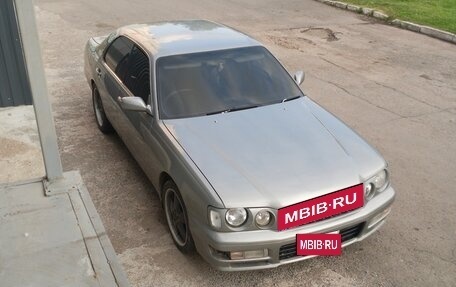 Nissan Gloria X, 1997 год, 550 000 рублей, 3 фотография
