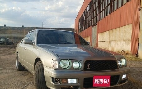 Nissan Gloria X, 1997 год, 550 000 рублей, 4 фотография