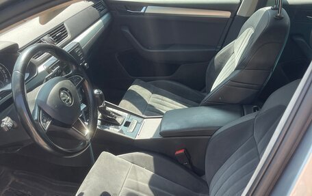 Skoda Superb III рестайлинг, 2016 год, 1 630 000 рублей, 9 фотография